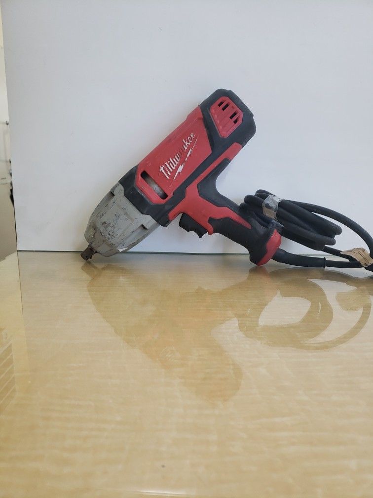 Milwaukee Impact Wrench
