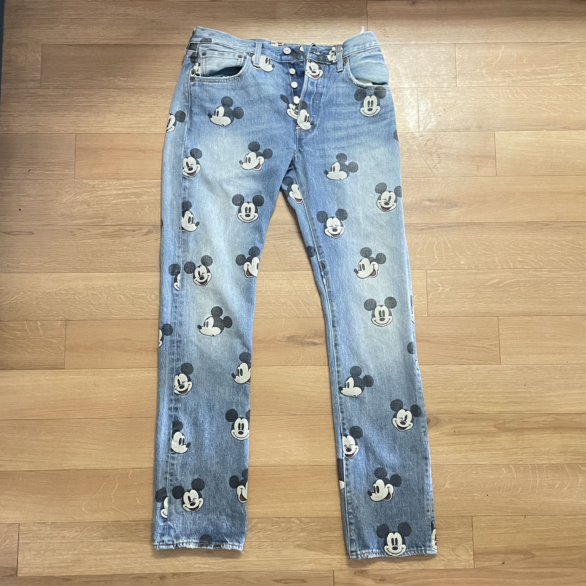 Levi's X Disney Mickey Mouse ~ 501 Blue Original Fit Men's Jeans