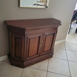 Side Front Door Cabinet 