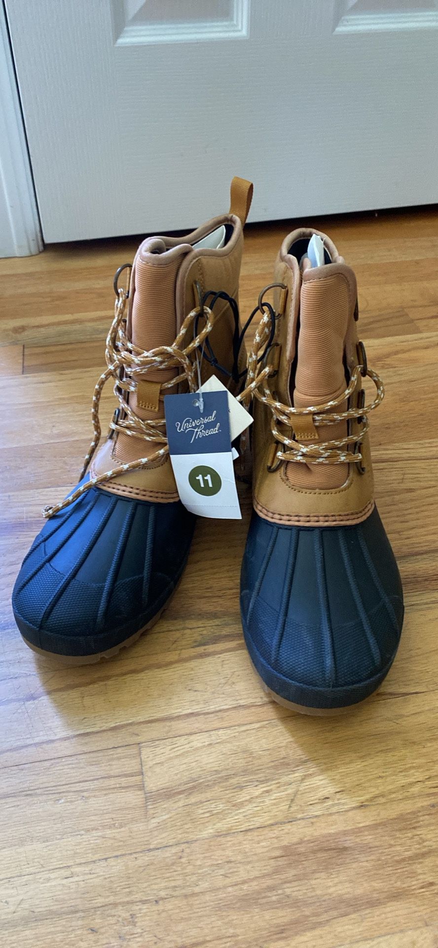 Rain Snow Boots Size 11 New Can Fit Size 10 Also