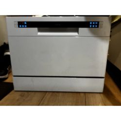 hOmeLabs HME010033N Compact Countertop Dishwasher (White)