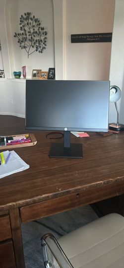 HP 20” Monitor – Excellent Condition