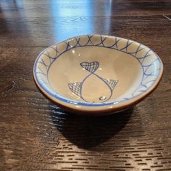 Studio Art Pottery Brown Cross Hatched Blue and White Fish Bowl 5" x 2" Clay, good condition 