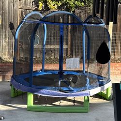 6’ Trampoline