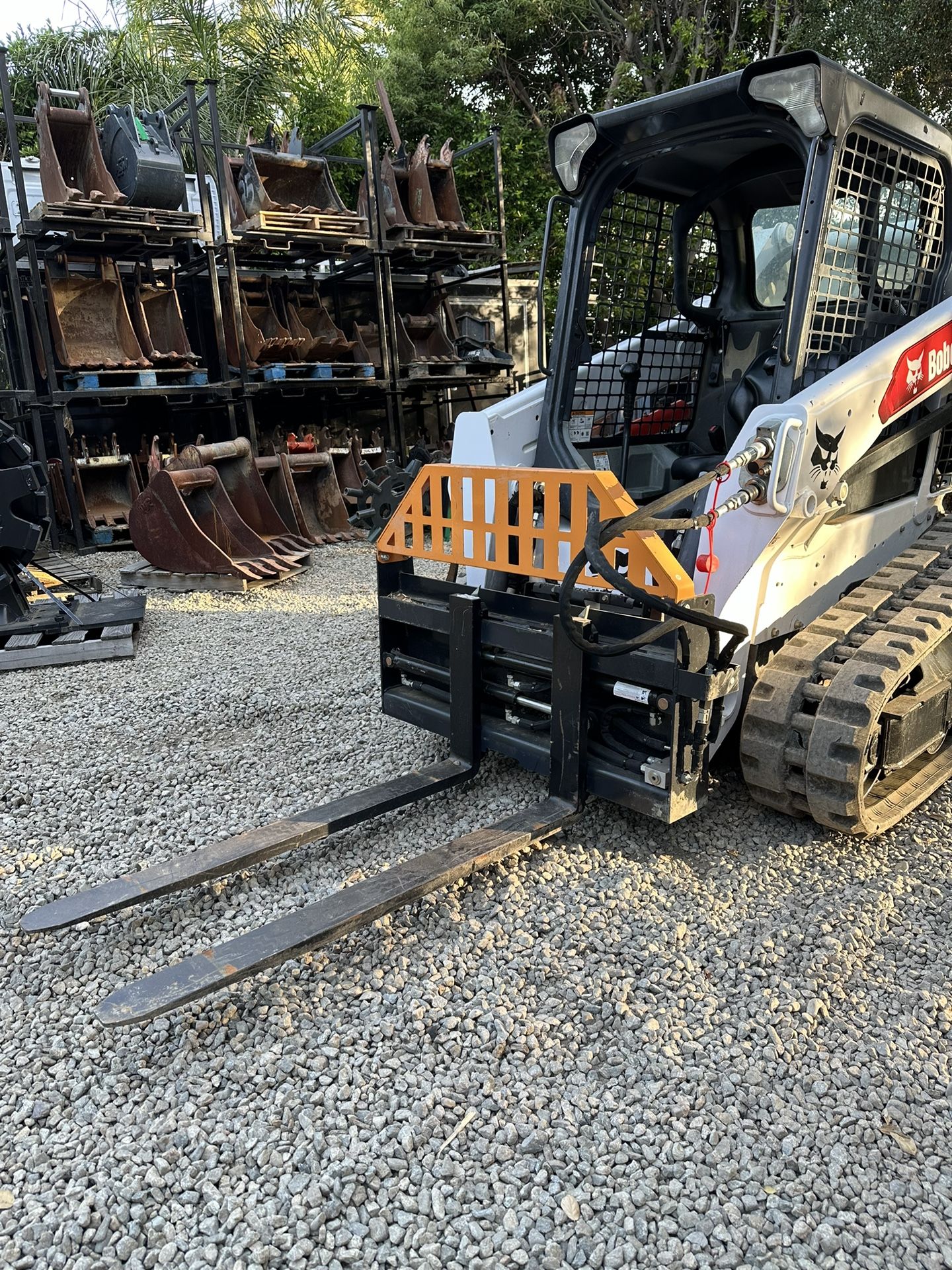 Skid Steer Hydraulic Pallet Fork Attachment Bobcat Caterpillar