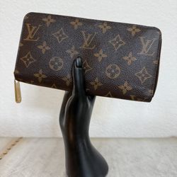 Louis Vuitton Zippy Monogram Long Wallet