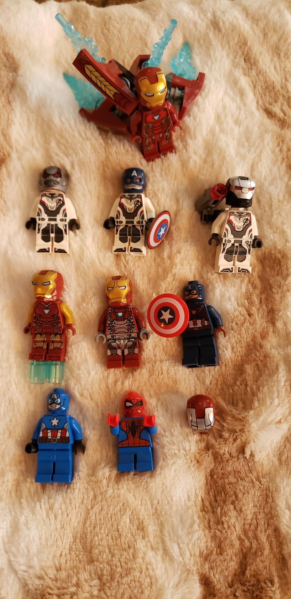 Lego minifigures ironman spiderman captain America