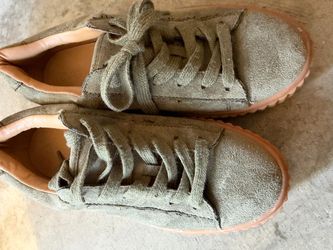 Womens shoes