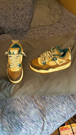 Nike Air Jordan 4