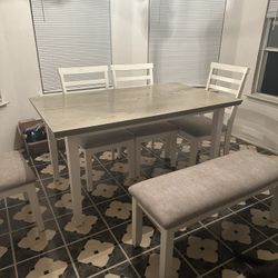Dinning Table