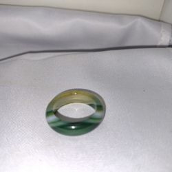 Green Agate Ring Approximately 7.5
