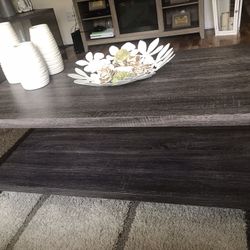 Stehle coffee and end tables