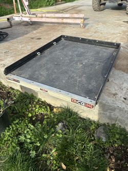 cargo slide out tray