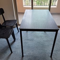 Bed / Armchair (including ottoman) / Dining table (including 2 chairs) – sold as a set