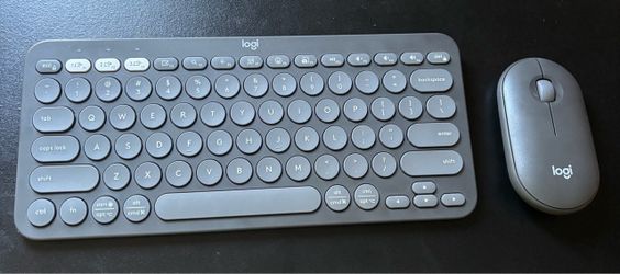 Pebble Keys 2 K380 Keyboard