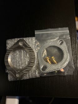 Universal 3inch-2.5inch flange adapter for exhaust with hardware