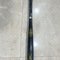 Louisville slugger maple Wood Baseball Bat Size 27