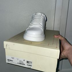 Alexander McQueen Color Blanco Con Azul, Tall 8.5   