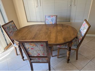 Table and 4 chairs