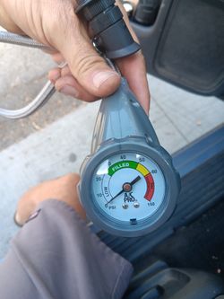 Ac Gauge