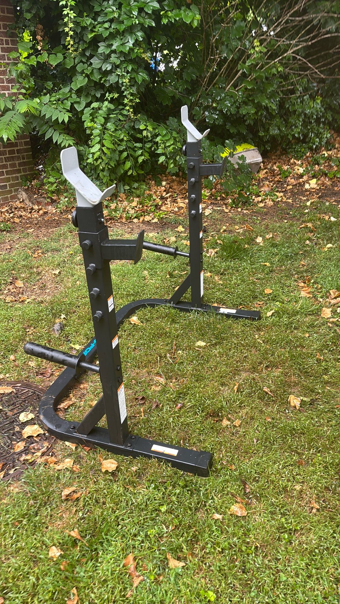 Weight bench rack
