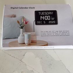 Digital calendar clock