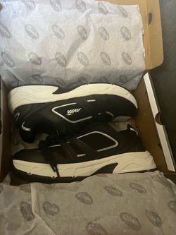 New avia men’s shoes size 10