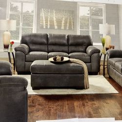 Sofá And Loveseat Recliner Chairs $1,399.95