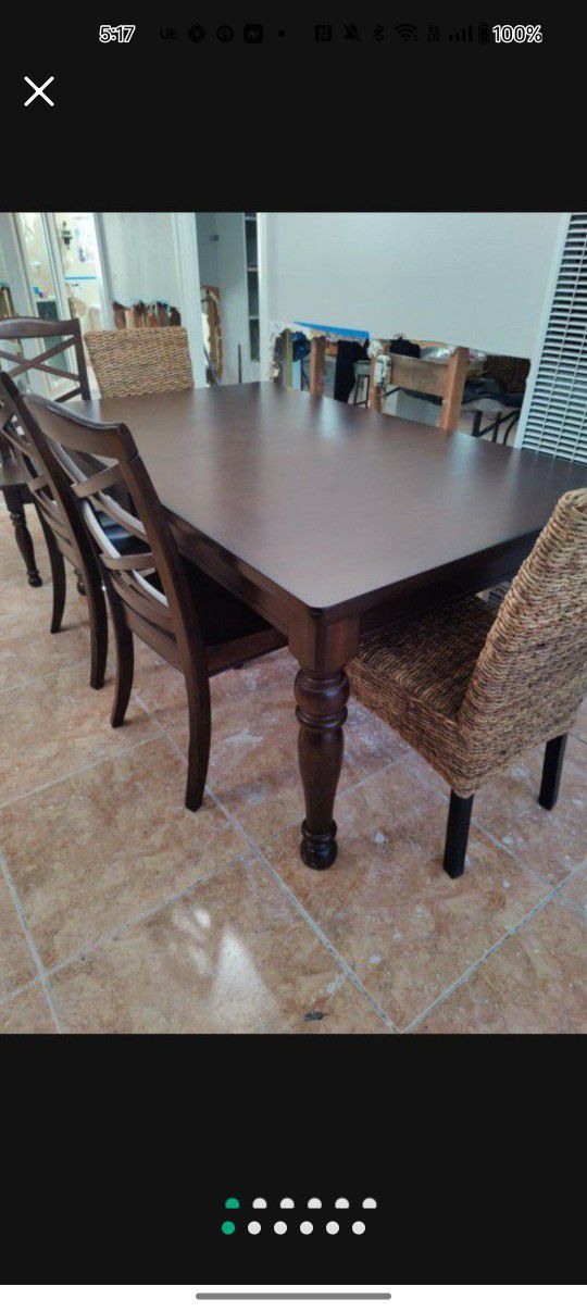 Nice Wooden Dinning Table Set