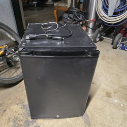 Semi Fridge 