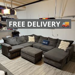 Large Gray Sectional Couch 🛋️- FREE DELIVERY 🚚 