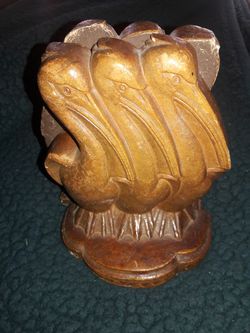 VINTAGE HAND CARVED PELICAN BOOKENDS
