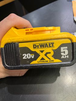 DEWALT 5 ah battery #72