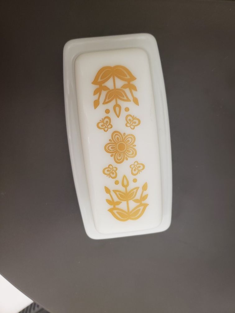 Pyrex butterfly gold butter dish