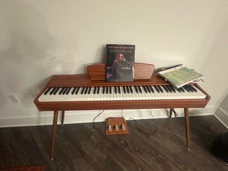$200 88 Key Piano with Pedal