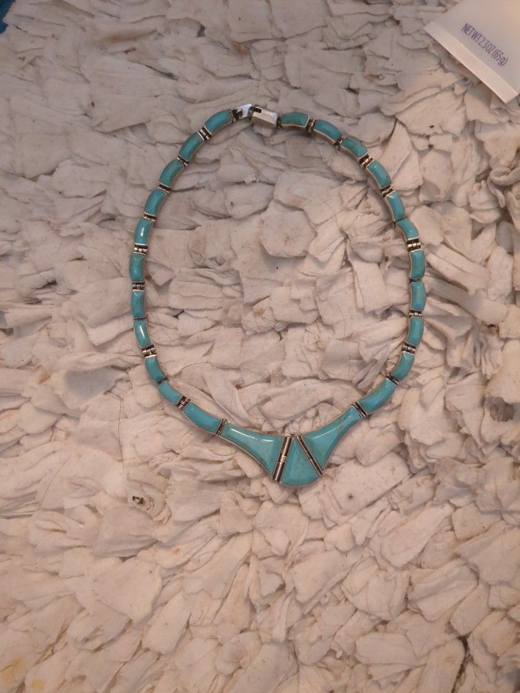 TURQUOISE AND SILVER 970 MADE IN MEXICO NECKLACE