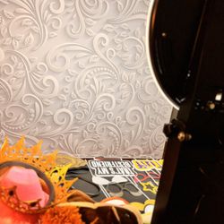 FREE 2 HOUR DIGITAL PHOTO BOOTH 