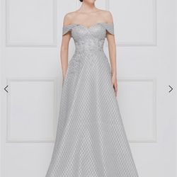 The Rina di Montella RD2660  Dress