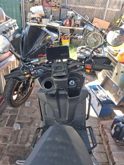 Supermach 200 scooter brand new