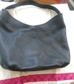 TORY BURCH LEATHER BOHO BAG!