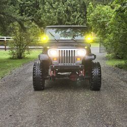 Lifted 1990 Jeep Yj
