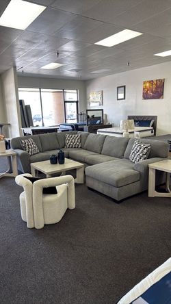 Sectional sofa with large chaise