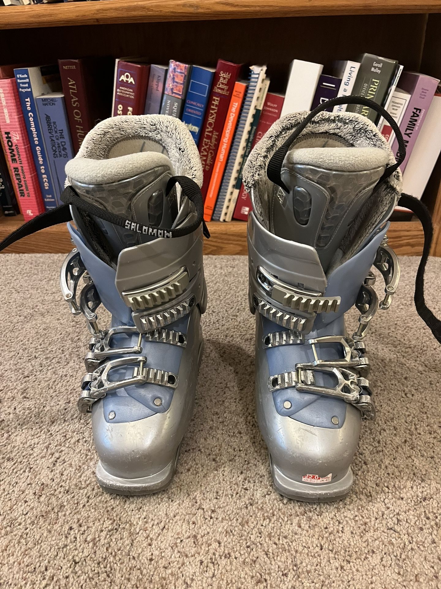 Ski Boots Size 5.5