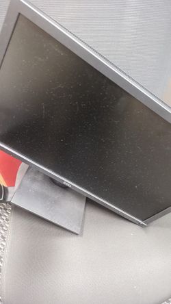 Two 22' Monitors HD!  Two For 1!!