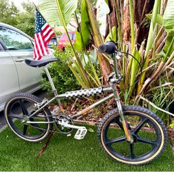 RARE OLD SCHOOL RETRO CHROME GHP PRO BMX BIKE GREG HILL