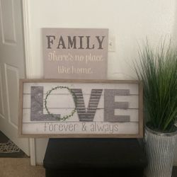 2 Beautiful  Pic Frames 