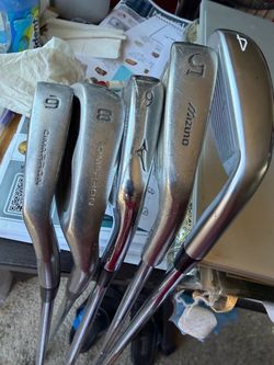 Mizuno R.H. Gold iron set