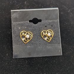 10KT “Mom” Mother’s Day Yellow Gold Heart Earrings with Pearls and Diamonds 