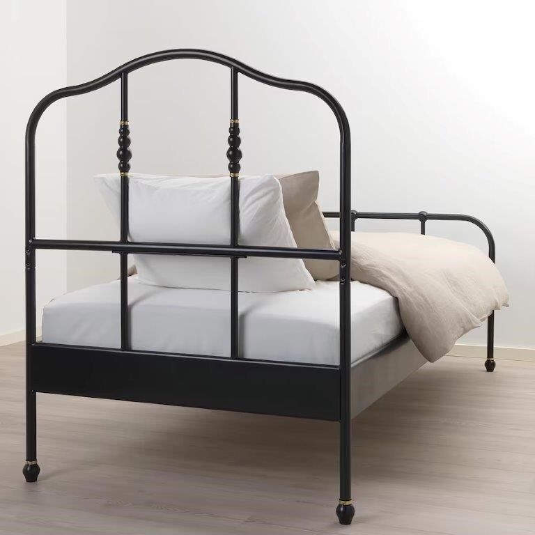 Sagusta Twin Bed