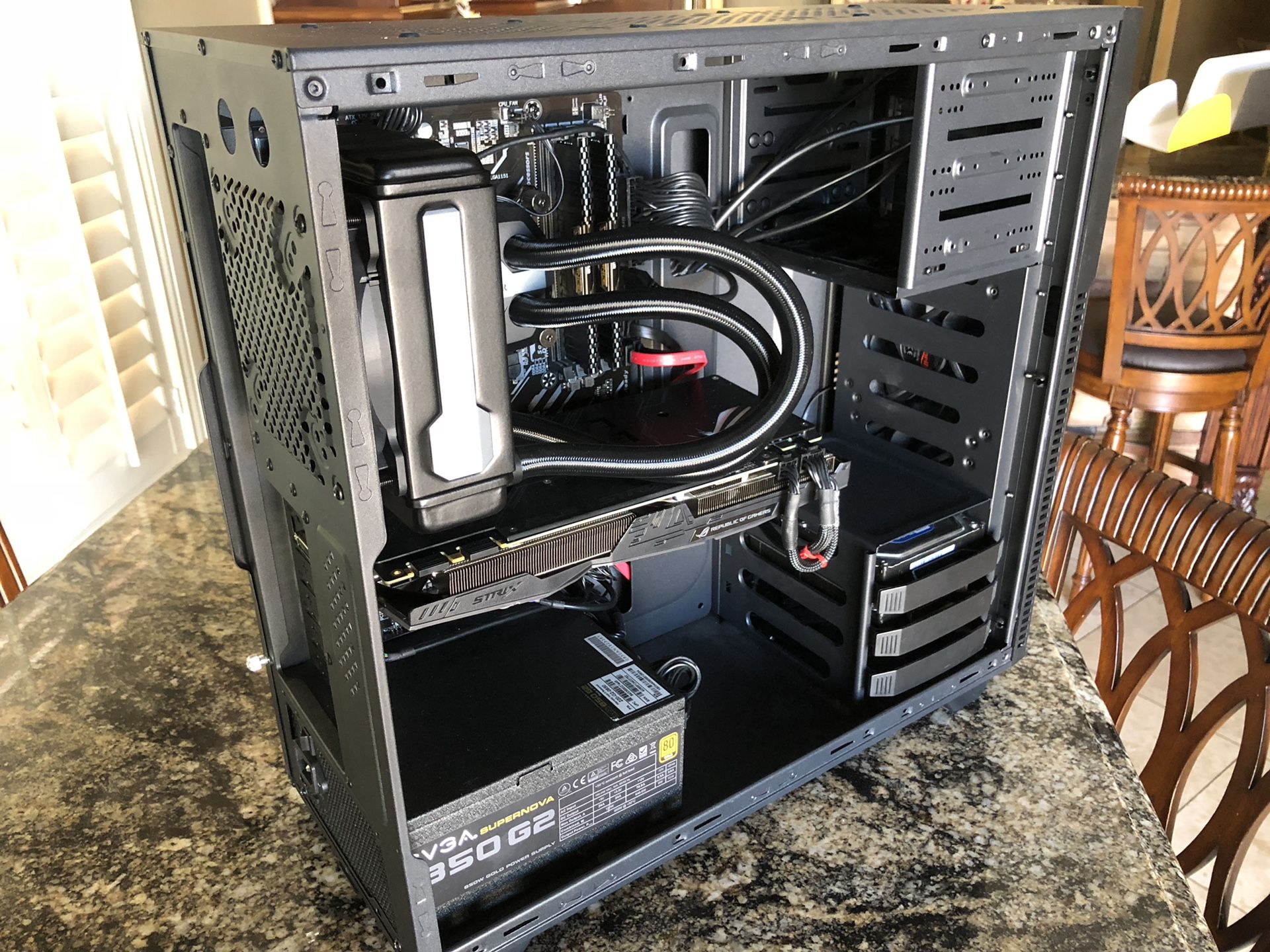 Custom Built Gaming PC - i7 8700k + GTX1080